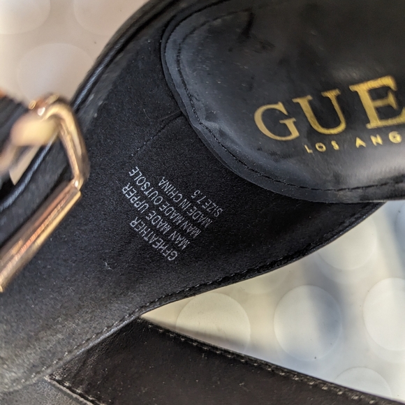 Guess women's high heeled sandals size 7.5 - Picture 3 of 3